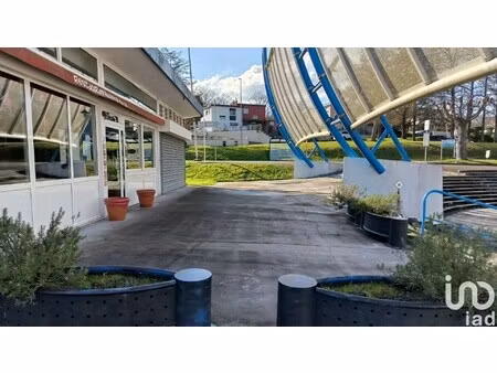 vente murs commerciaux 111 m²