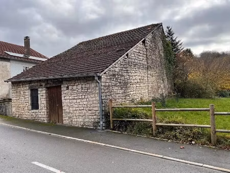 vente maison 3 pièces 80 m² à amagney (25220)  25 000 €