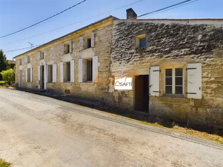 vente maison 12 pièces 94 m² plassay (17250)