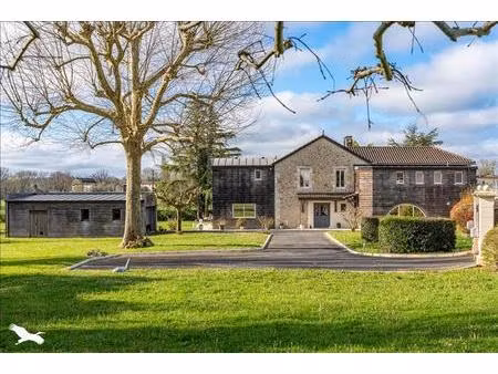 vente maison 8 pièces 340 m² laussou (47150)