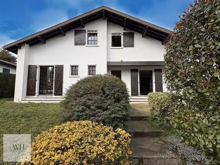 vente maison 7 pièces 137m2 anglet 64600 - 695000 € - surface privée