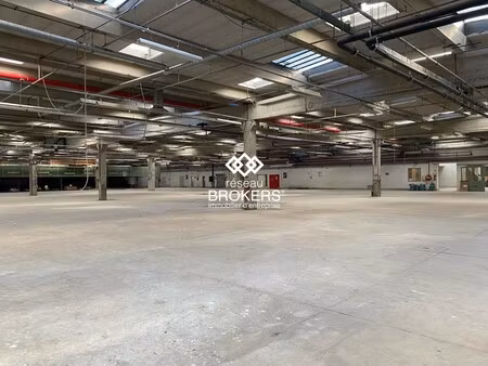 location local commercial