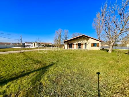 maison de 150 m² à saint-martin-de-laye
