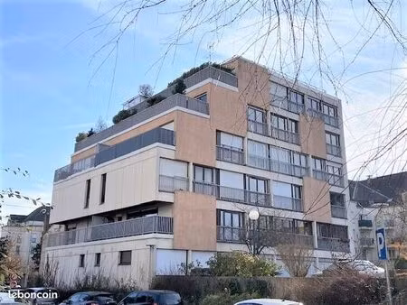 garage/box juvisy sur orge