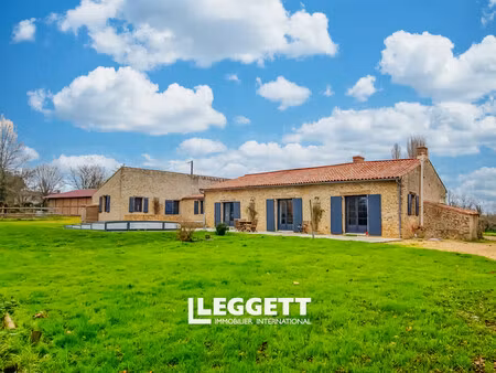 maison 7 pièce(s)  moutiers-sur-le-lay