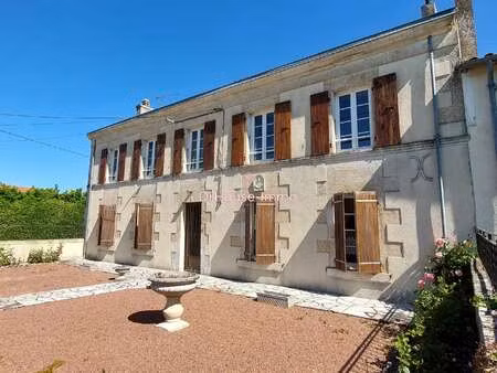 vente maison à cramchaban (17170) : à vendre / 157m² cramchaban