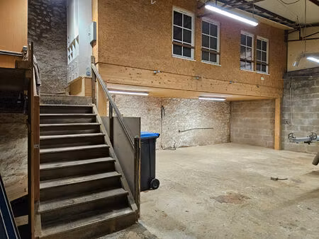 entrepôt / local industriel puilboreau 220 m2