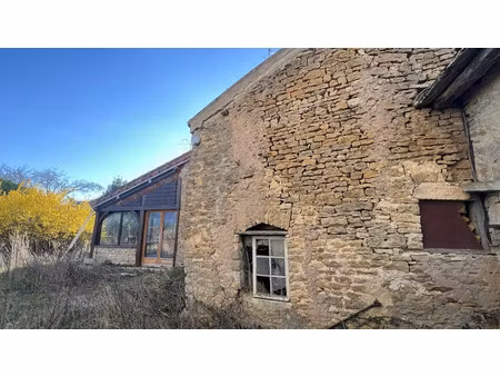 vente maison 4 pièces 94.2 m² à avallon (89200)  49 000 €