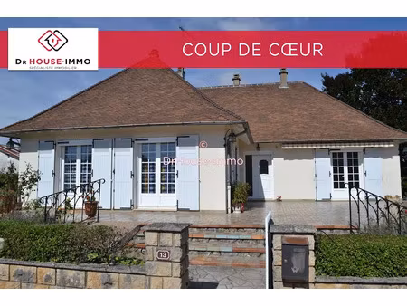 vente maison 5 pièces 143 m² à neuilly-en-dun (18600)  160 000 €