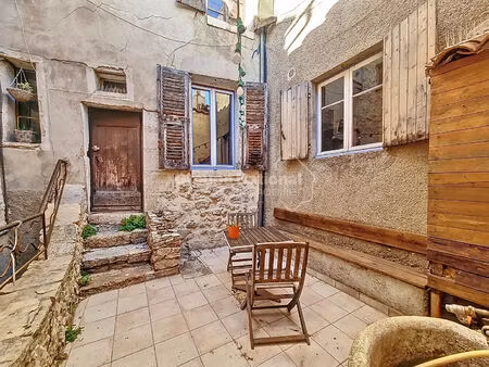 appartement t4 de 94m² avec terrasse à fayence