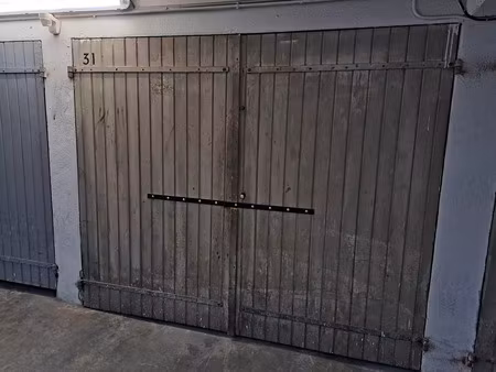 vente parking toulon 83200 - - surface privée