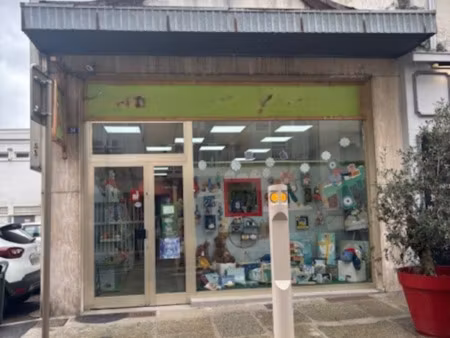 sallanches droit au bail 146 m2