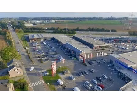 surface commerciale à louer - shopping st george