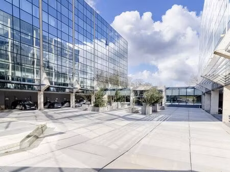 bien professionnel à louer à la hulpe € 6.000 (kctqf) - immobilière hendrix entreprise | z