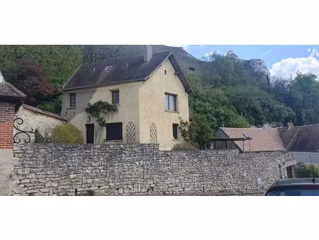 vente maison 5 pièces 107 m² à haute-isle (95780)  176 800 €