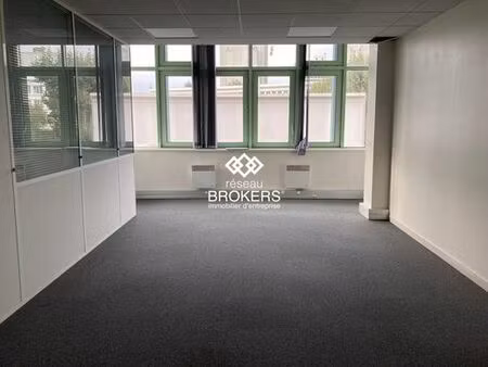 prestigieux bureau de 416 m2 en location - pantin  france