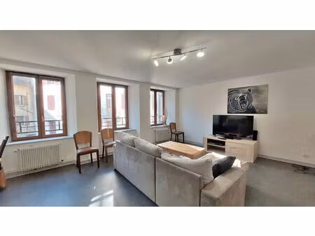 appartement saint hippolyte 3 pièces de 82.34 m2 avec grenier