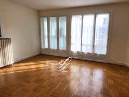 vente appartement 4 pièces à sablé-sur-sarthe (72300) : à vendre 4 pièces / 87m² sablé-sur