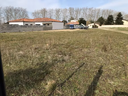 terrain à bâtir de 1153m2 à cintegabelle 31550