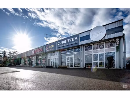 local commercial de 200 m2 - zone commerciale nord montauban