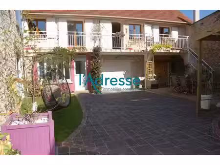 vente immeuble 295 m² seraincourt (95450)