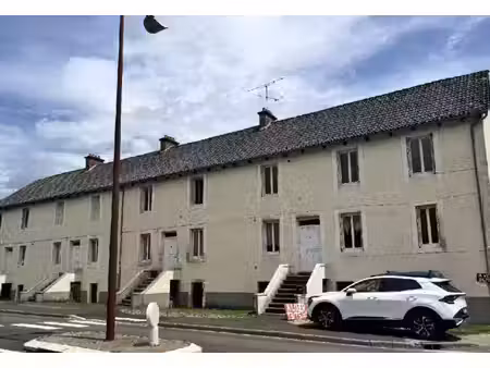 vente immeuble 520 m² ydes (15210)