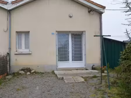 à louer appartement 39 82 m² – 364 € |la caillère-saint-hilaire