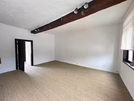 location appartement 2 pièces 30 m² à le quesnoy (59530)