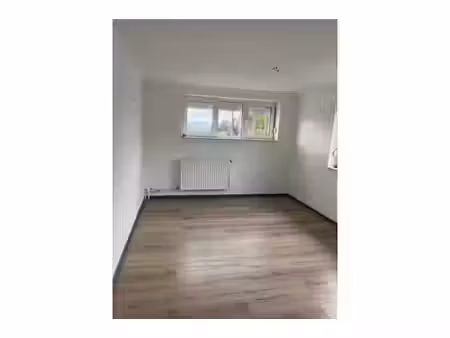 bureaux à louer à chaussee de bascoup 168 anderlues (vaz55321)