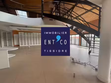 location bureau 450 m² à boé (47550)