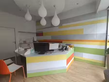 location bureau chatellerault 55 m²