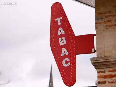 bar  fdj  tabac 350 m² brides les bains