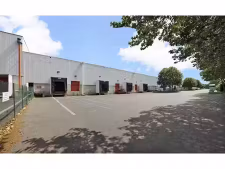 location entrepôt / local d'activités eragny sur oise 5 632 m²