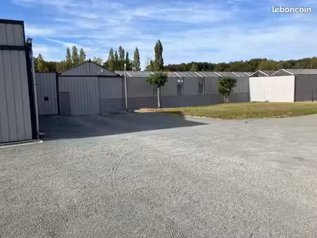 box de stockage de 3 à 15m²