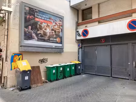 location parking moto oberkampf 50