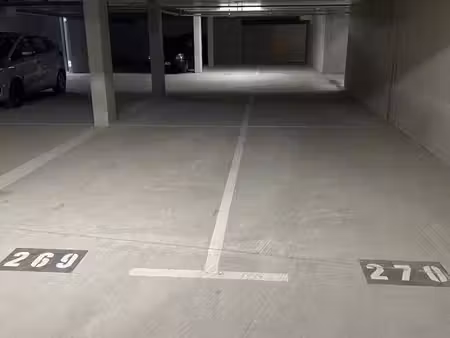 place de parking en sous sol