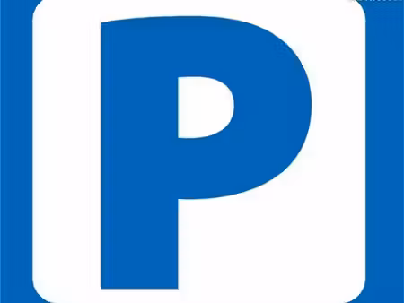 emplacements parking face gare sncf voiron