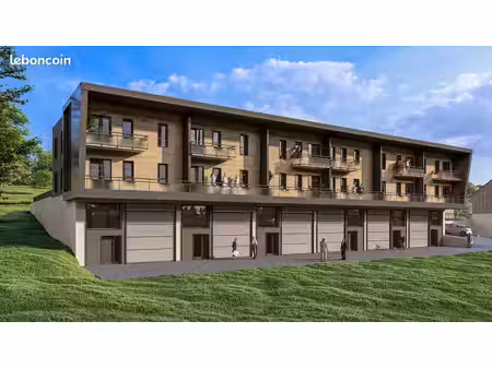 local 213 m² etaux