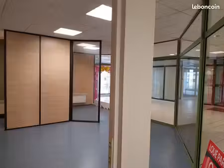 local commercial 43 m²
