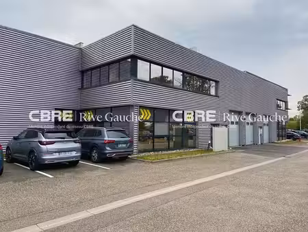 location local d'activités niederhausbergen 1 529 m²