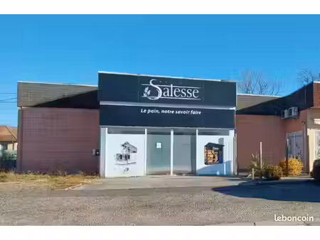 local commercial 440 m² saint pantaleon de larche