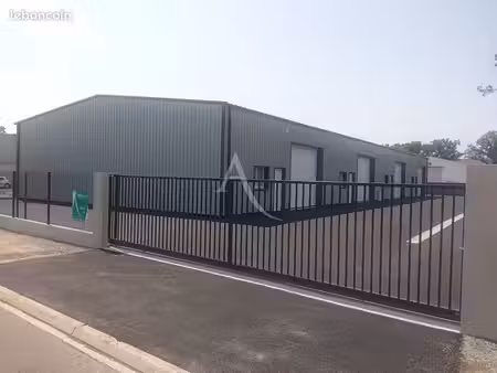 local 150 m² sallertaine