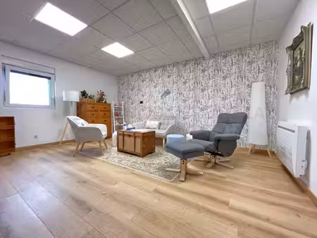 local 21m2