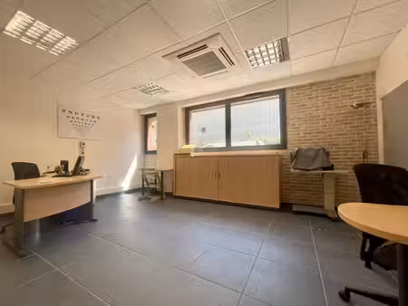 local professionnel - centre thônes