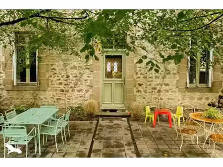 vente maison 8 pièces 300 m² bourganeuf (23400)