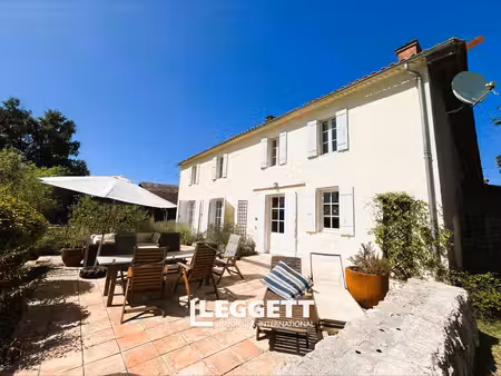 maison 8 pièce(s)  clérac