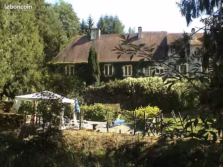manoir du xviiièm en périgord vert