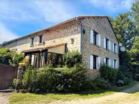 maison à vendre à abjat-sur-bandiat (24300) - dordogne