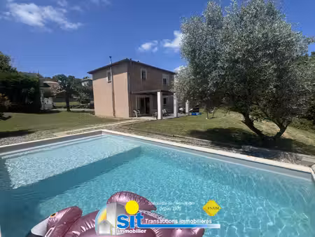 villa avec piscine