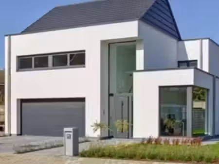 terrain 353 m²